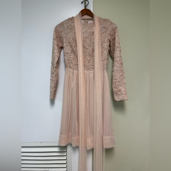 Pink tool dress with belt - Picture 1 of 4